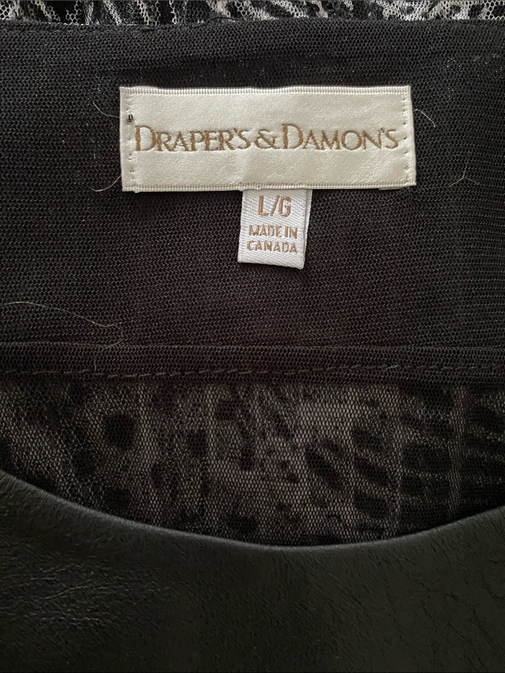 Draper’s and Damon’s Black & White Layered Printed Chiffon Camisole size‎ Large - Picture 3 of 5
